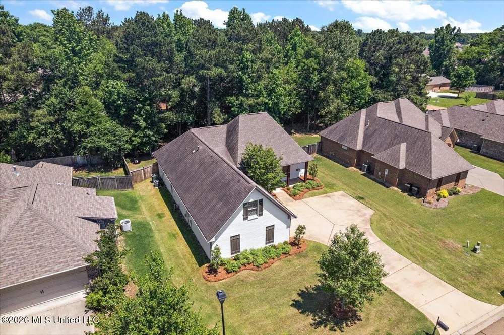 169 Westerly Place Madison, MS 39110