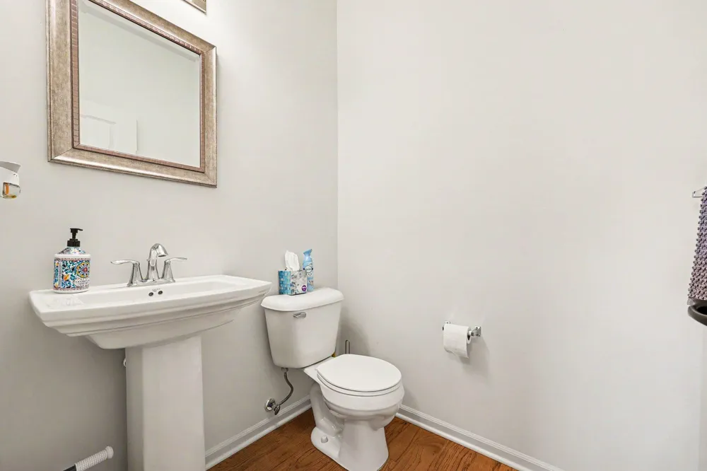 4576 Bradley Circle #25 Troy, MI 48085