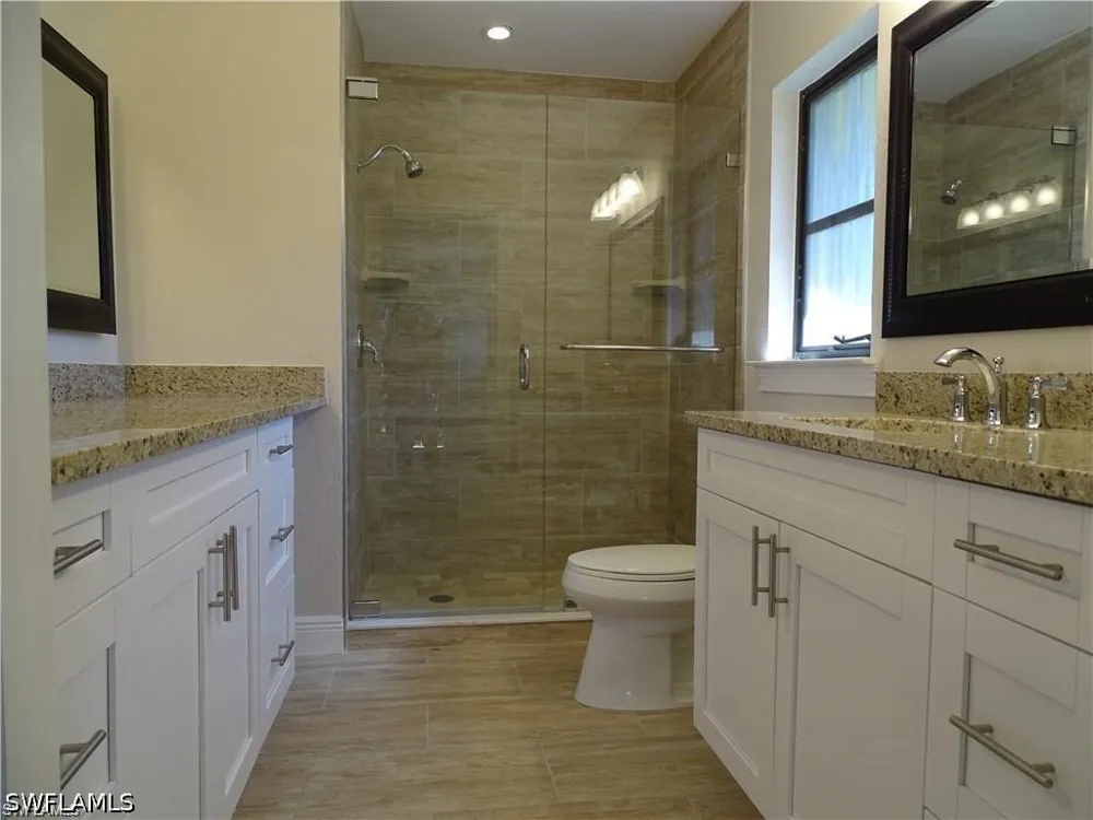 Round Table Court Naples, FL 34112