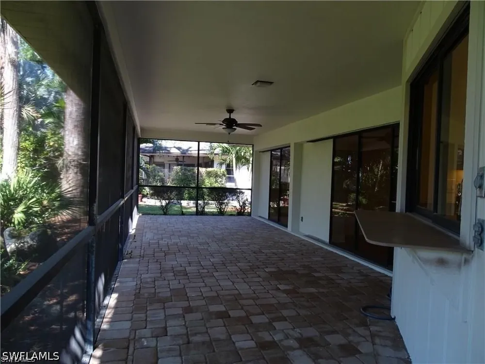 Round Table Court Naples, FL 34112