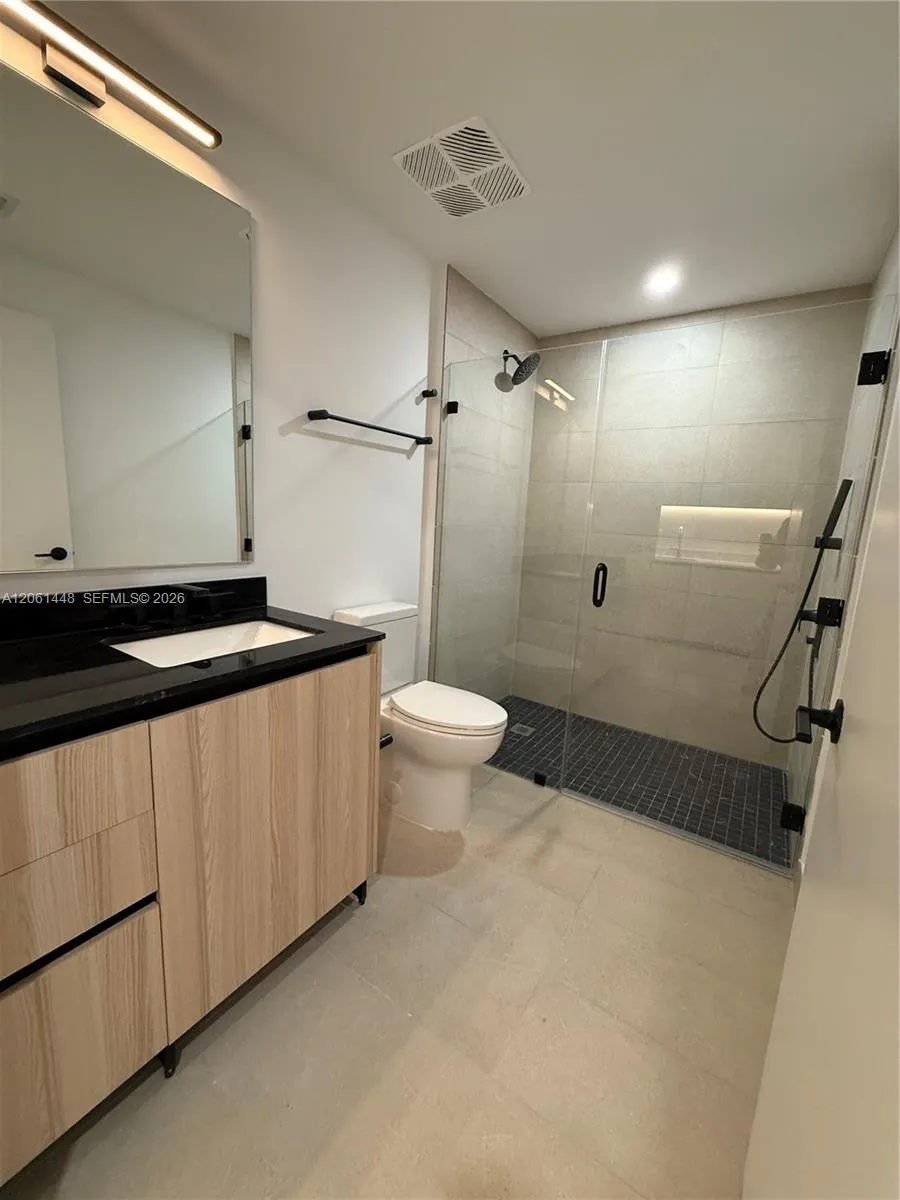225 Miami Ave #1506 Miami, FL 33128