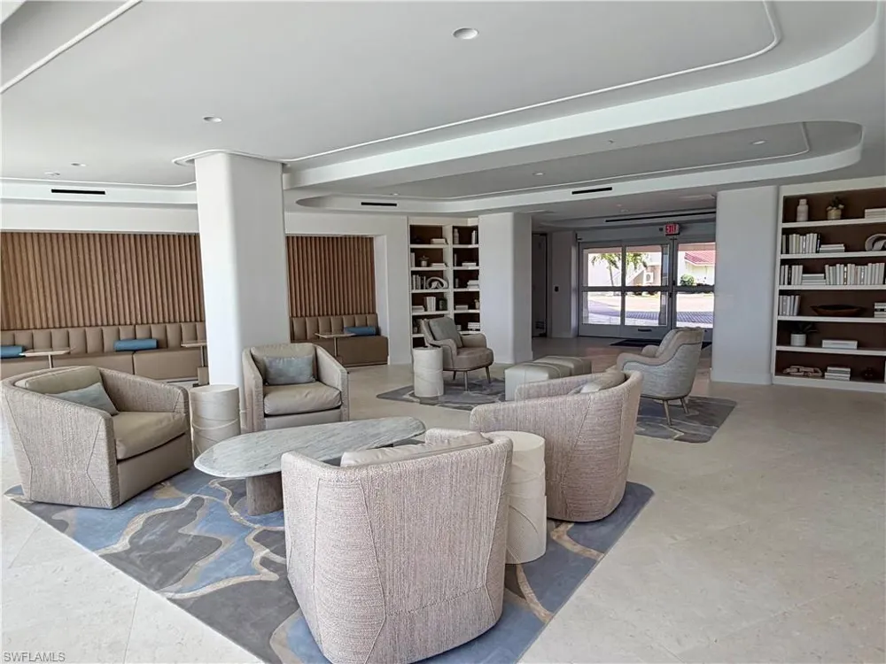 10701 Gulf Shore Drive #401 Naples, FL 34108
