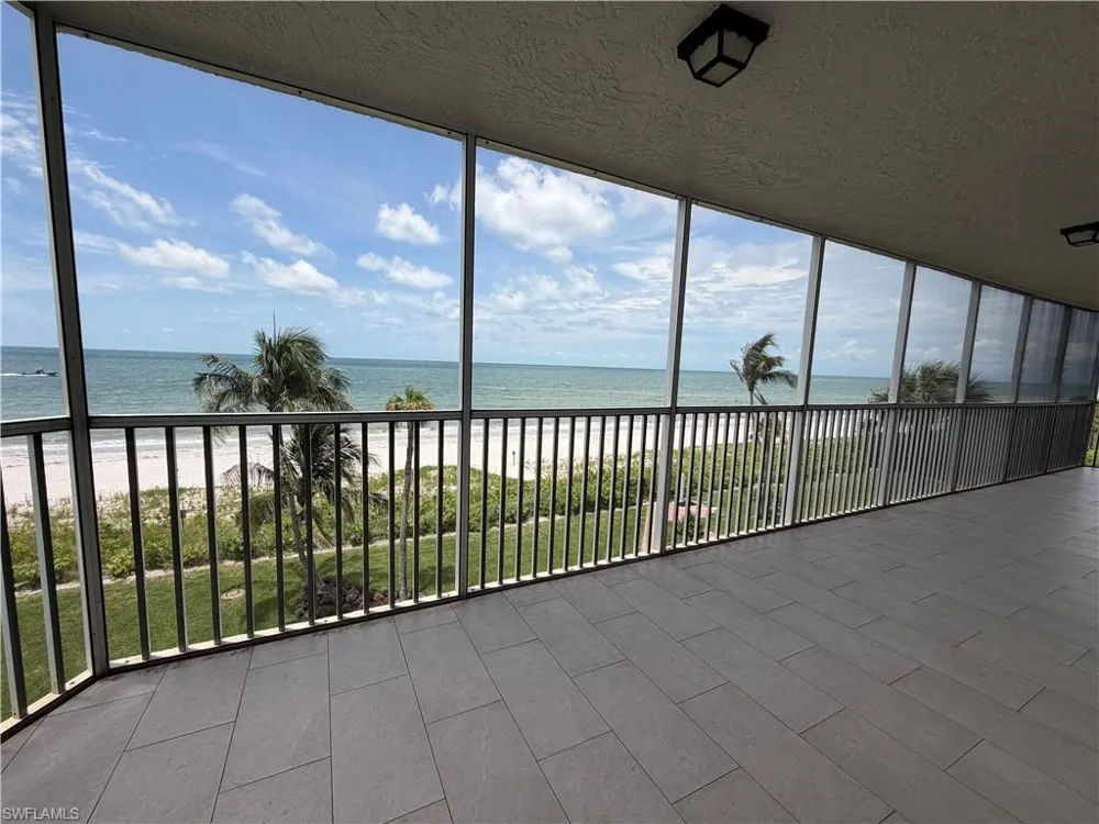 10701 Gulf Shore Drive #401 Naples, FL 34108