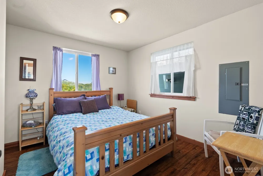 442 Spinnaker Avenue SW Ocean Shores, WA 98569