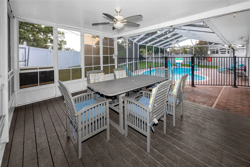 12291 MONARCH CIRCLE Seminole, FL 33772