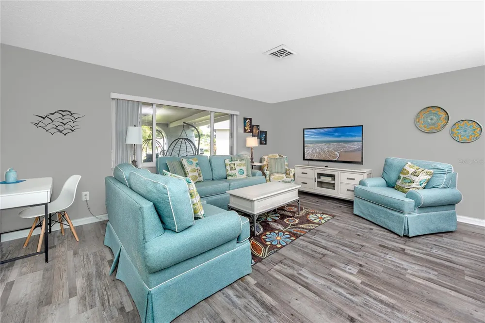 12291 MONARCH CIRCLE Seminole, FL 33772