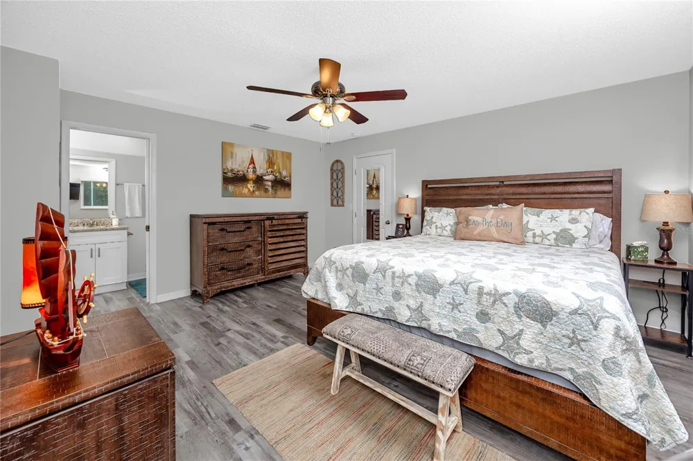 12291 MONARCH CIRCLE Seminole, FL 33772