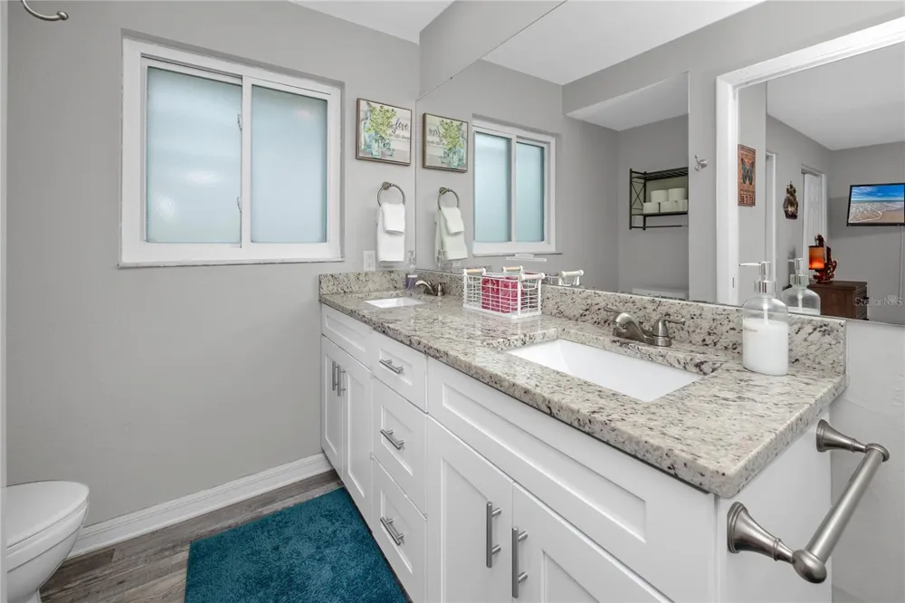 12291 MONARCH CIRCLE Seminole, FL 33772