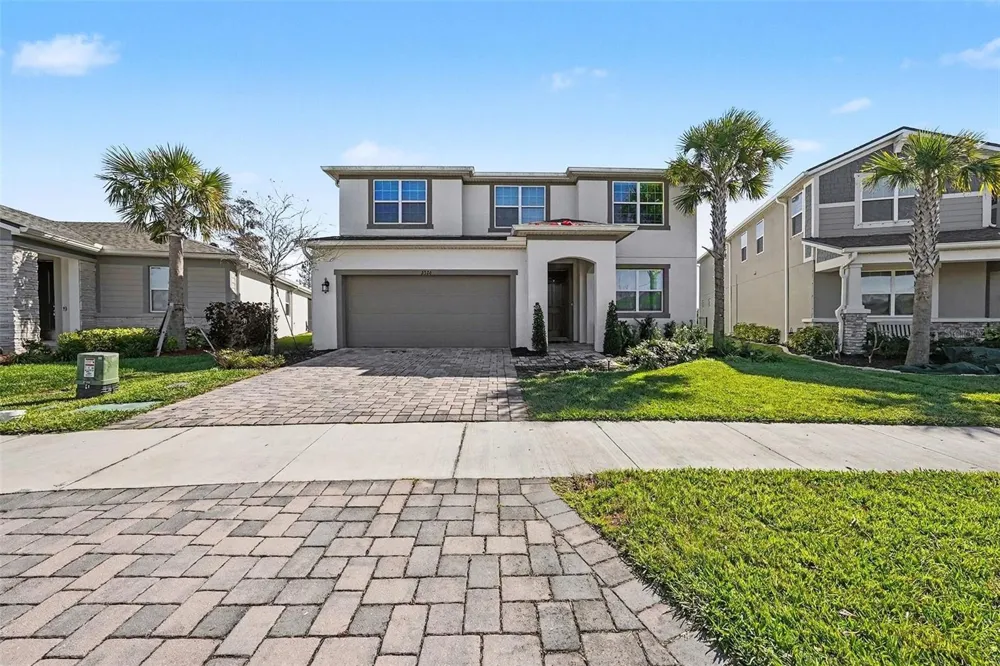 2326 VILLAGE AMBLE LOOP Lutz, FL 33558