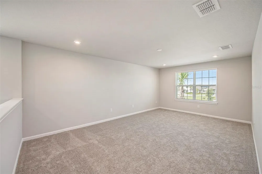 2326 VILLAGE AMBLE LOOP Lutz, FL 33558