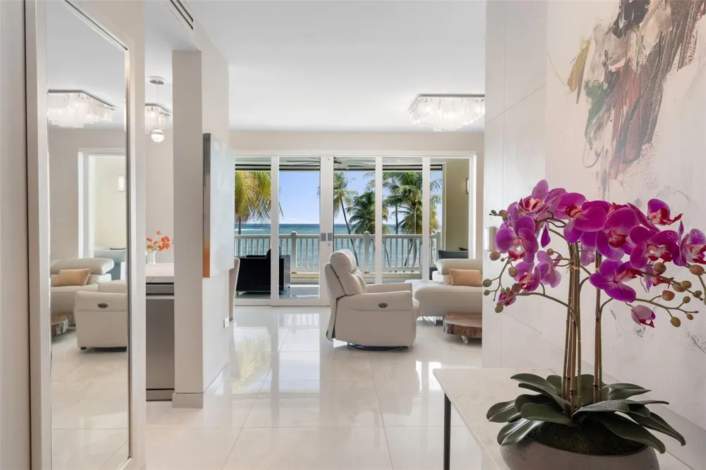 400 OCEAN DRIVE #423 Humacao, PR 00791