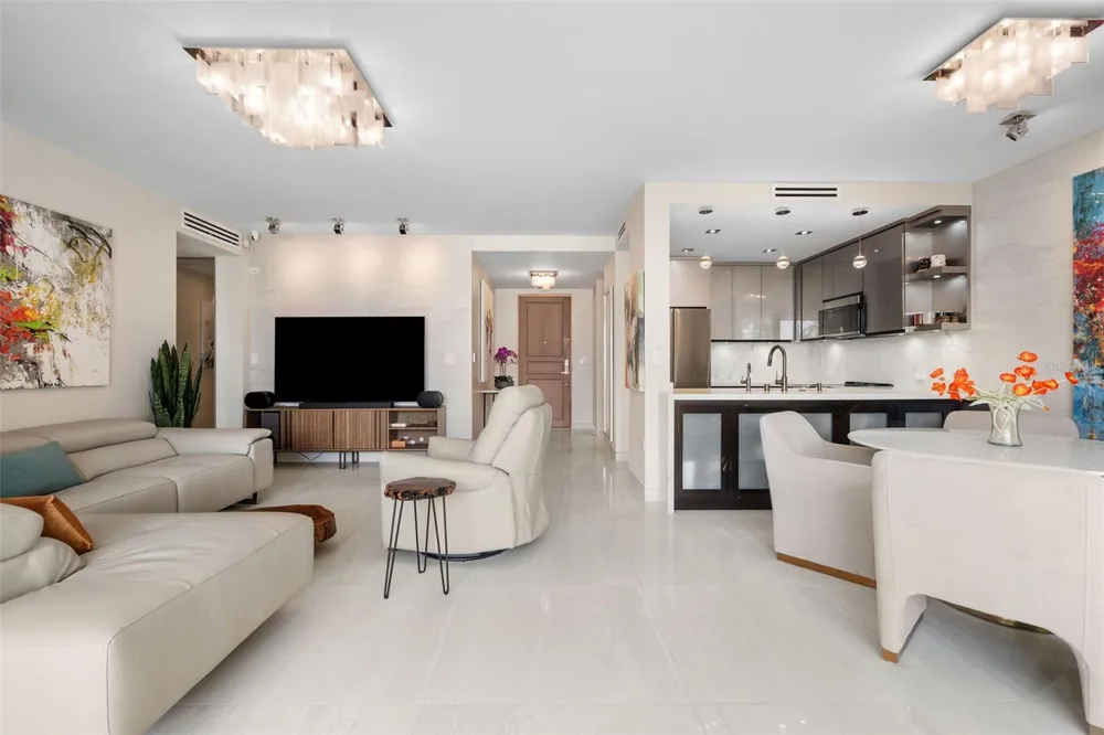 400 OCEAN DRIVE #423 Humacao, PR 00791