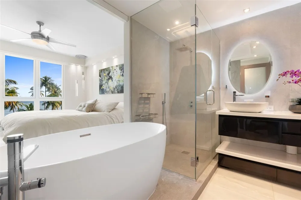 400 OCEAN DRIVE #423 Humacao, PR 00791