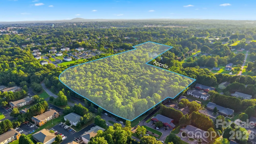 1895 20th Avenue Drive NE Hickory, NC 28601