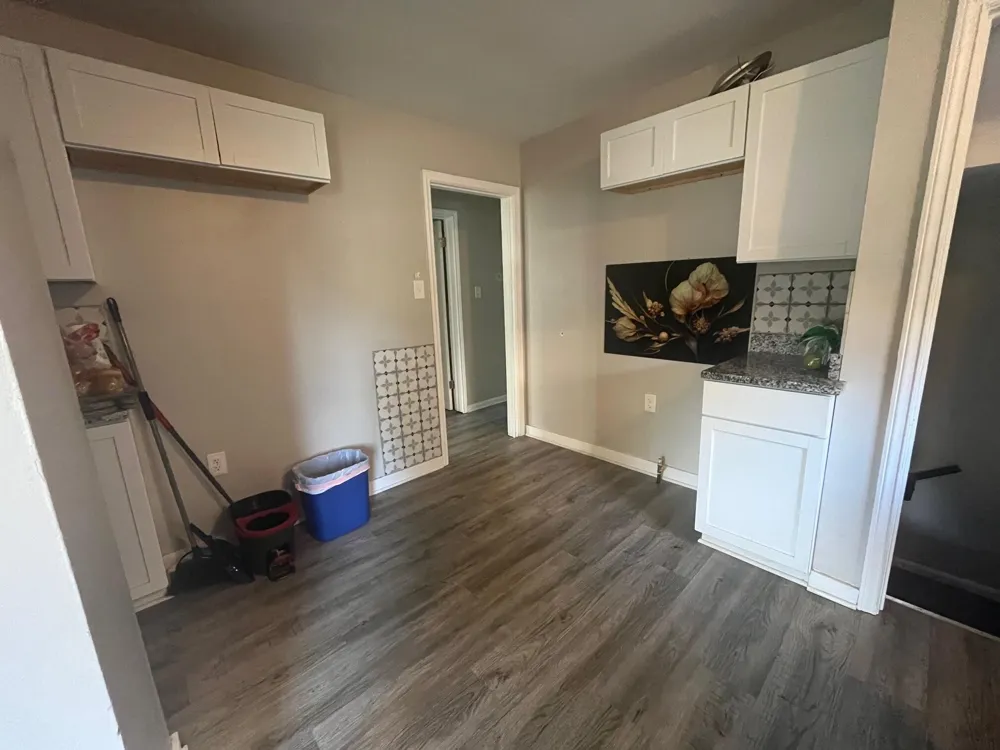 19977 Elkhart Street Harper Woods, MI 48225