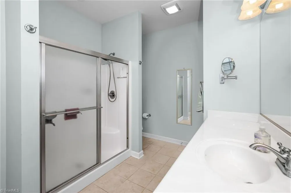 5733 Woodside Forest Trail Lewisville, NC 27023
