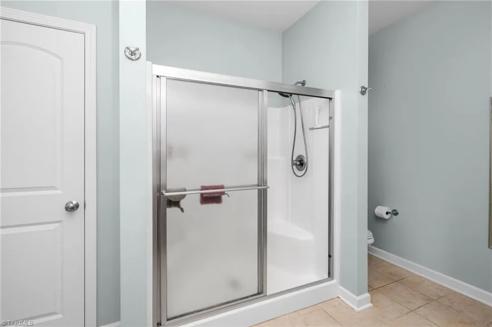 5733 Woodside Forest Trail Lewisville, NC 27023
