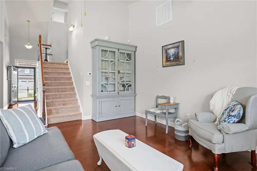 5733 Woodside Forest Trail Lewisville, NC 27023