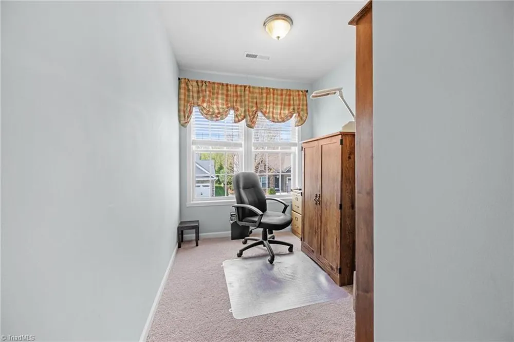 5733 Woodside Forest Trail Lewisville, NC 27023