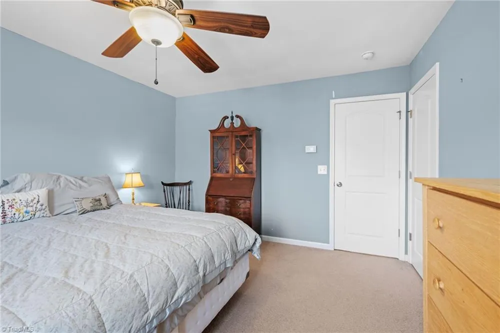 5733 Woodside Forest Trail Lewisville, NC 27023