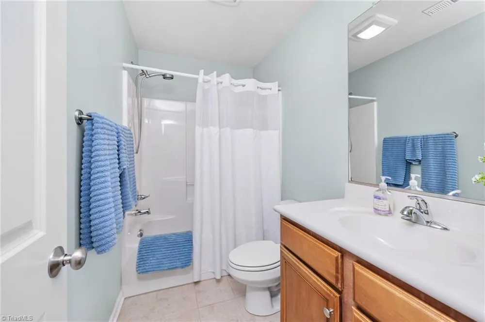 5733 Woodside Forest Trail Lewisville, NC 27023