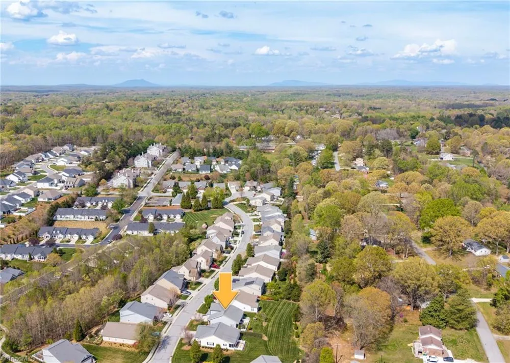 5733 Woodside Forest Trail Lewisville, NC 27023