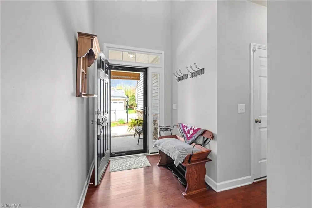 5733 Woodside Forest Trail Lewisville, NC 27023