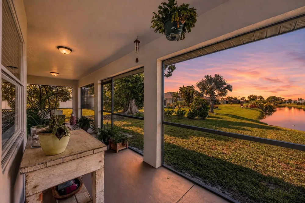 23 BUNKER PLACE Rotonda West, FL 33947