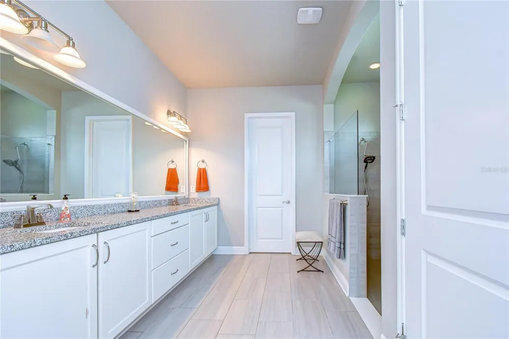14014 SWALLOW HILL DRIVE Lithia, FL 33547