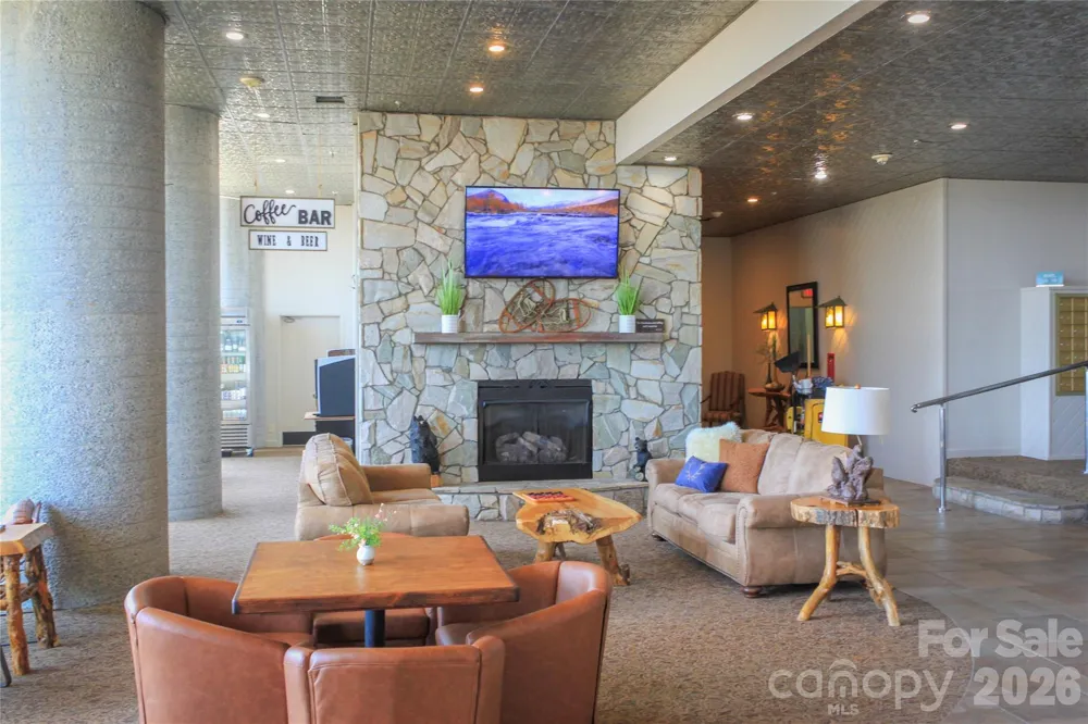 303 Sugar Top Drive #2221 Banner Elk, NC 28604