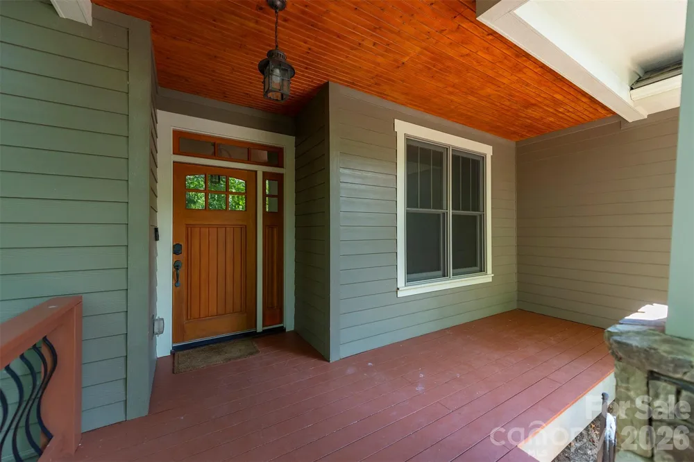 416 Ivy Road Black Mountain, NC 28711