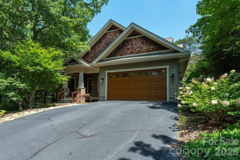 416 Ivy Road Black Mountain, NC 28711