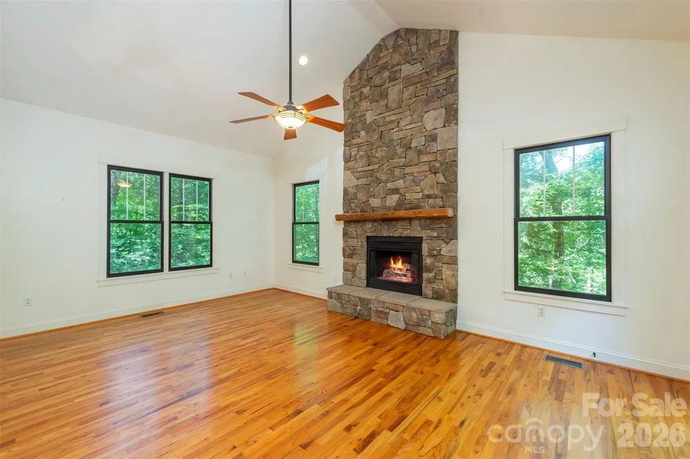 416 Ivy Road Black Mountain, NC 28711