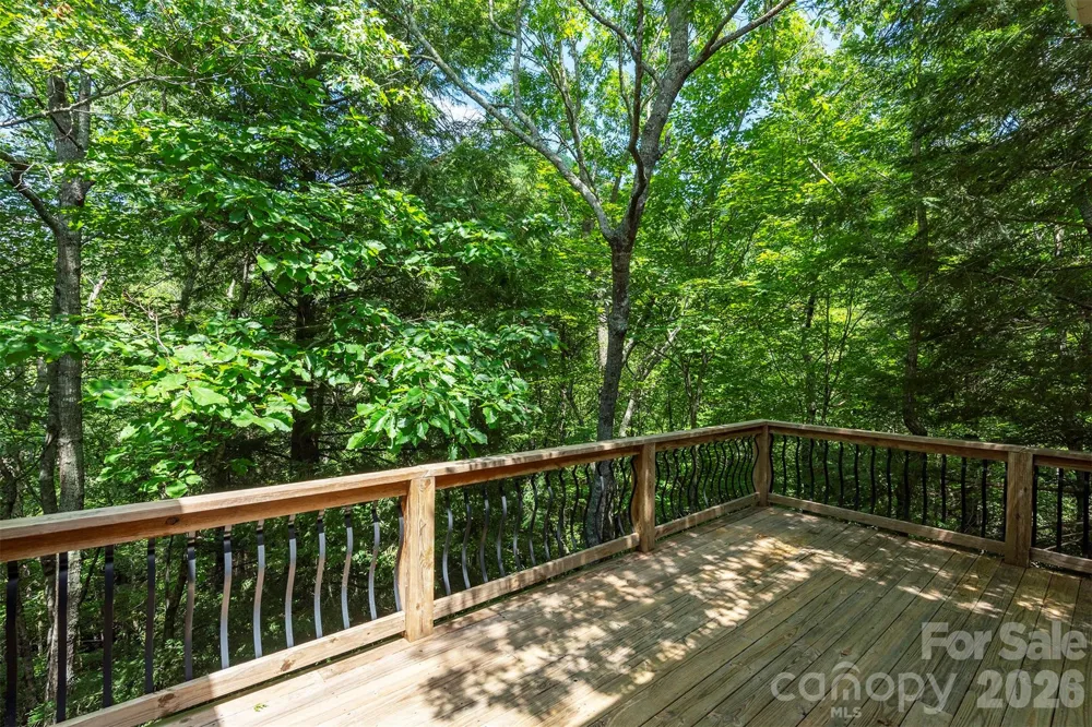 416 Ivy Road Black Mountain, NC 28711