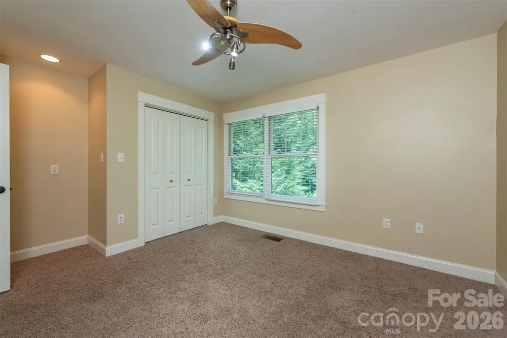 416 Ivy Road Black Mountain, NC 28711