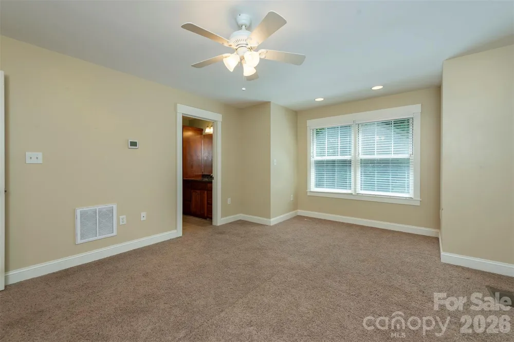 416 Ivy Road Black Mountain, NC 28711