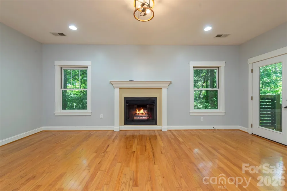416 Ivy Road Black Mountain, NC 28711
