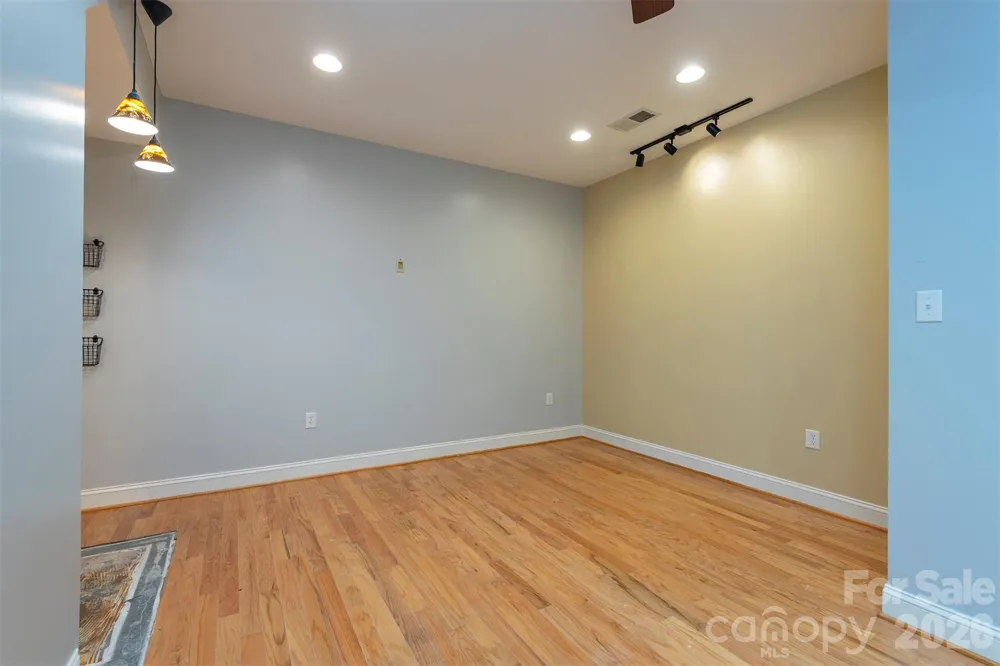 416 Ivy Road Black Mountain, NC 28711