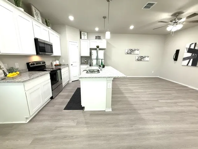 3501 Renfro #417 Burleson, TX 76028