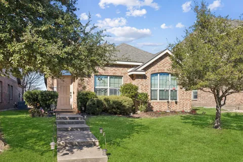 1601 Applegate Way