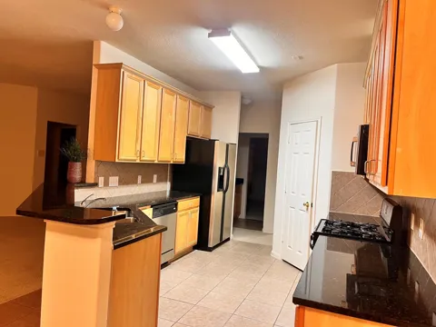 9406 Lakeway View Lane