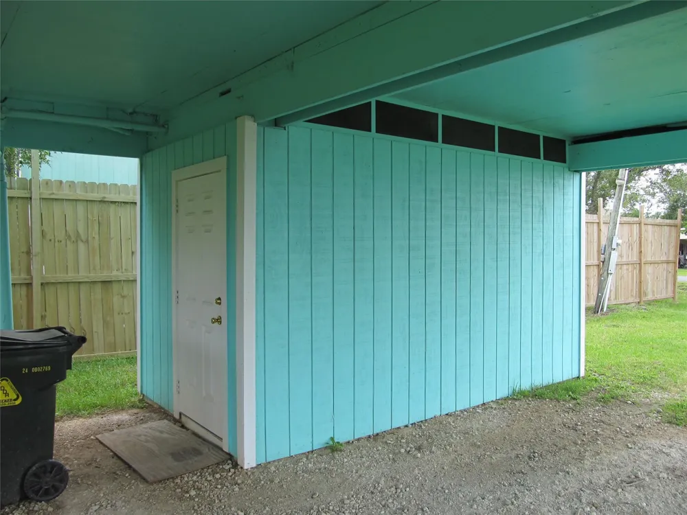 903 16th Street San Leon, TX 77539