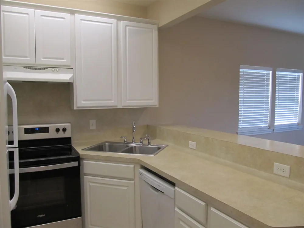 903 16th Street San Leon, TX 77539
