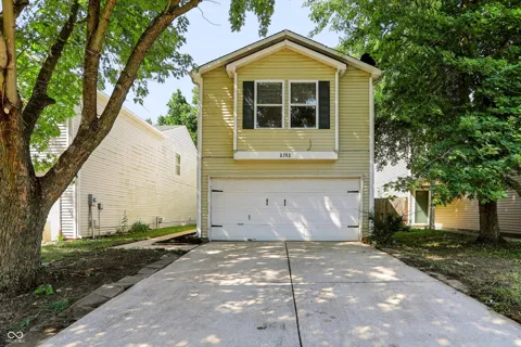 2352 Collins Way