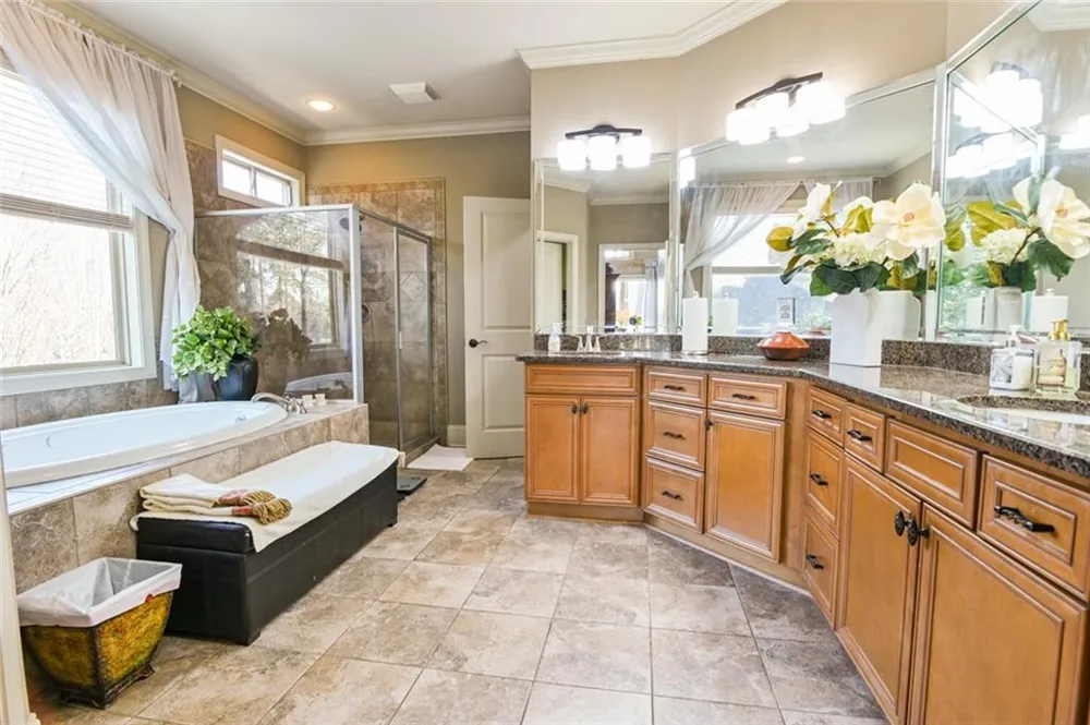 6012 Golf View Crossing Locust Grove, GA 30248