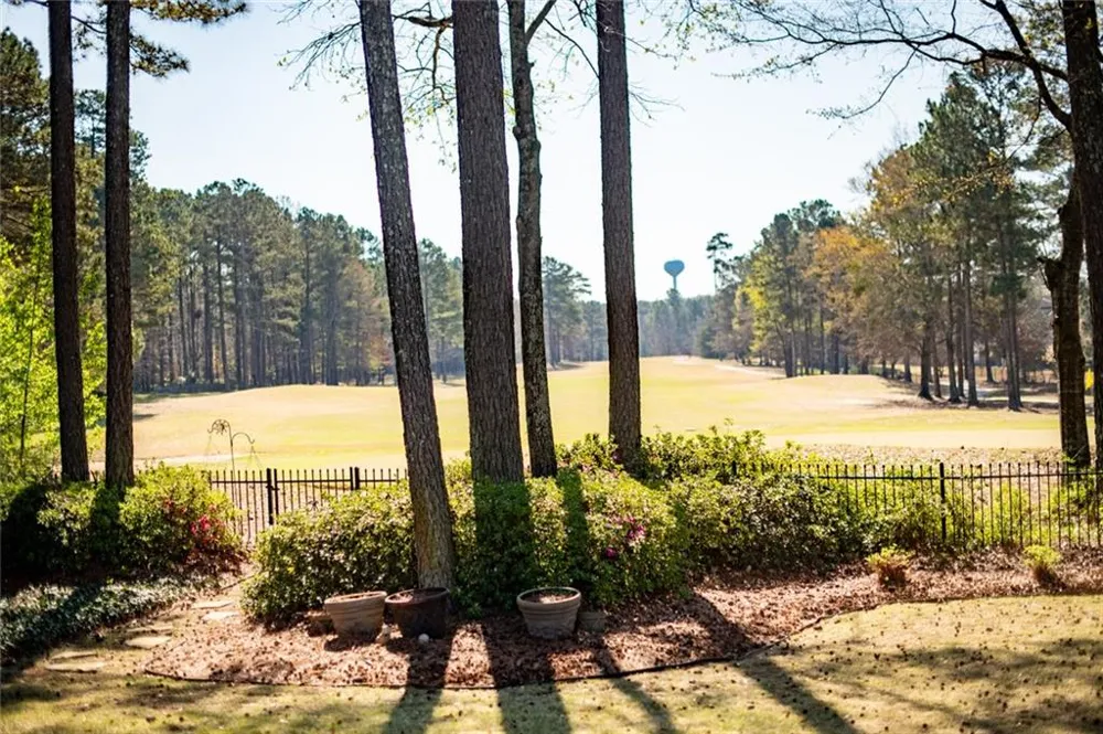 6012 Golf View Crossing Locust Grove, GA 30248