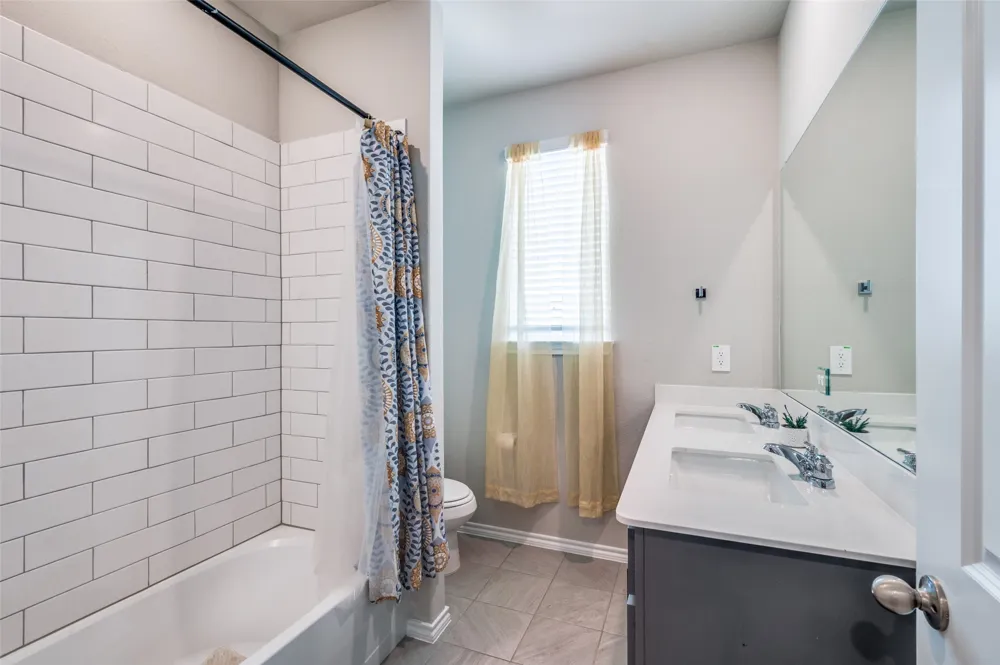 7073 Cypress Drive Richland Hills, TX 76118