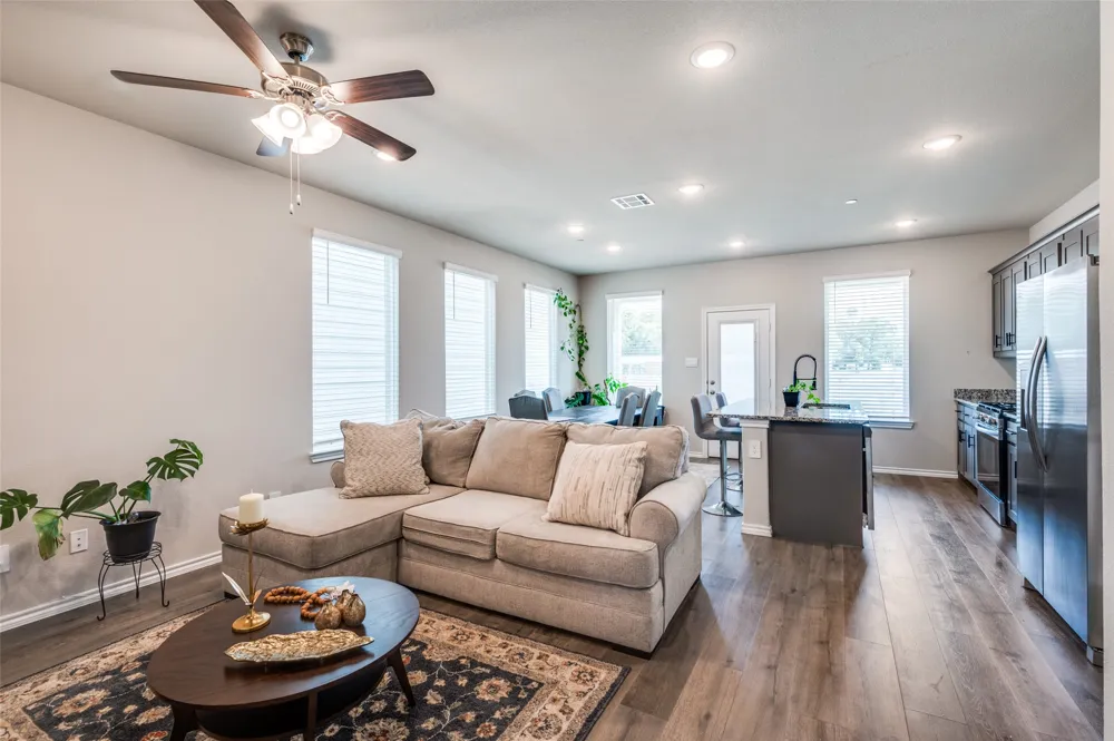 7073 Cypress Drive Richland Hills, TX 76118