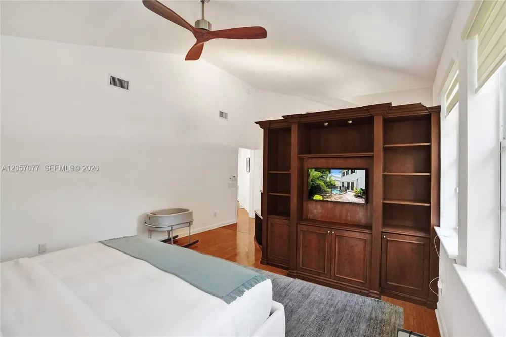 3690 NE 199th St #3690 Aventura, FL 33180