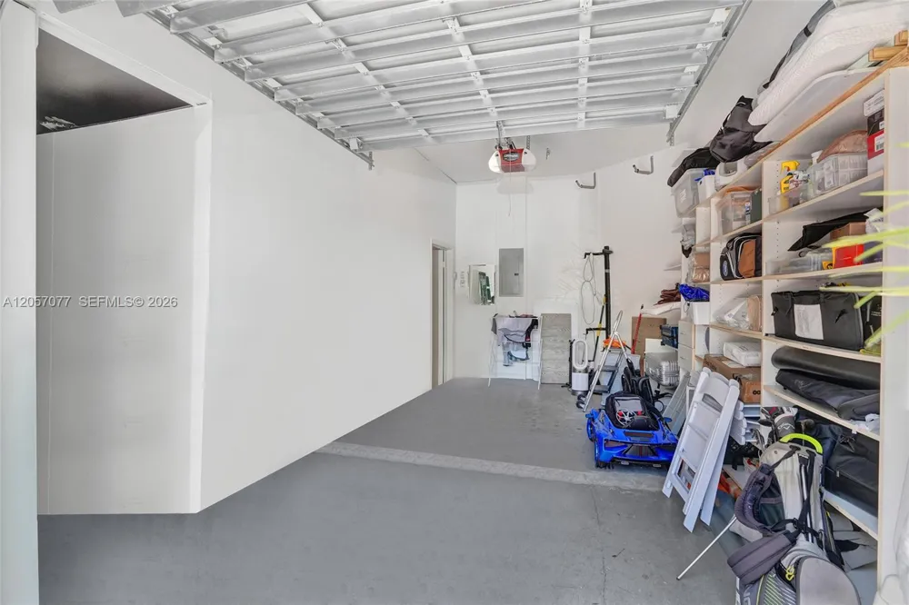 3690 NE 199th St #3690 Aventura, FL 33180